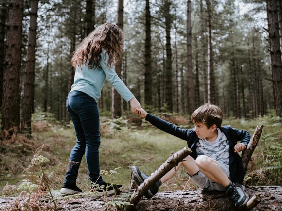 8 Ways Parents Can Support the Siblings of Kids with Cancer